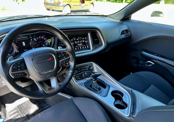 Dodge Challenger cena 139000 przebieg: 55000, rok produkcji 2019 z Wejherowo małe 781